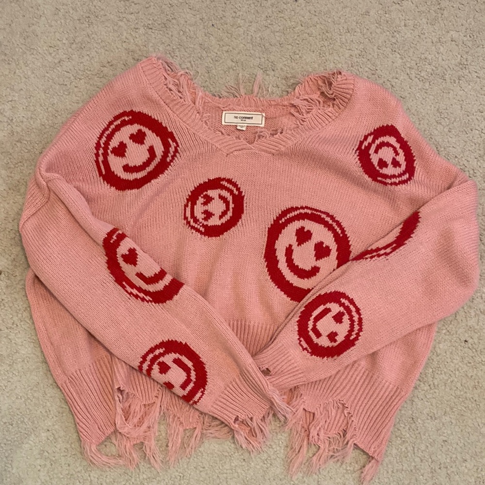 Pink heart eye smiley v-neck sweater